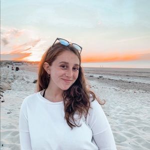 Meet your Posher, Evelyn